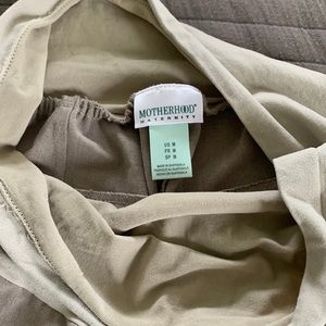 Motherhood Maternity Dress Capris